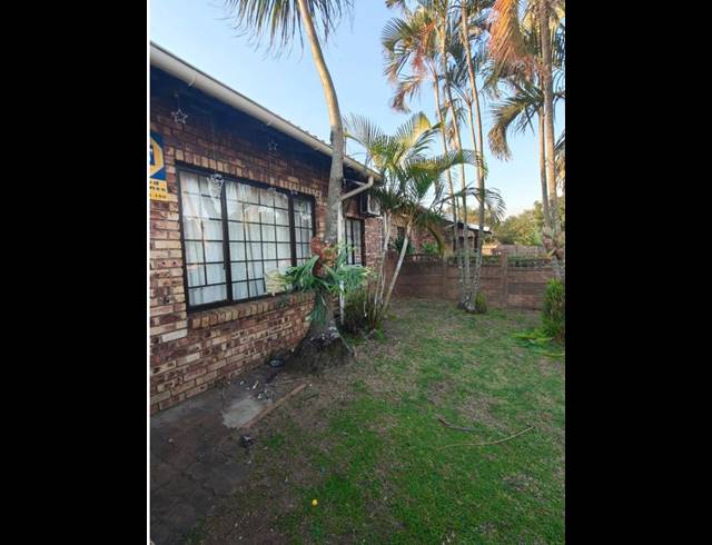 2 BEDROOM TOWNHOUSE FOR SALE IN BIRDSWOOD